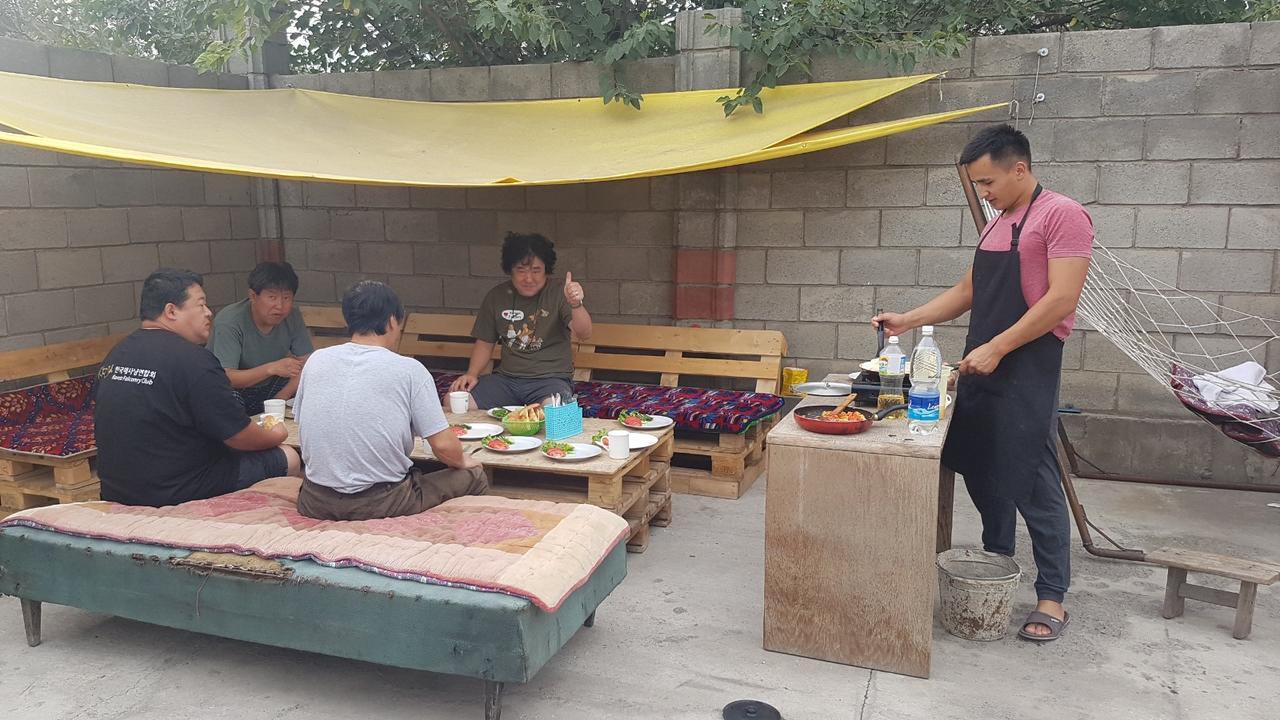 Bishkek Homestel Biskek Kültér fotó